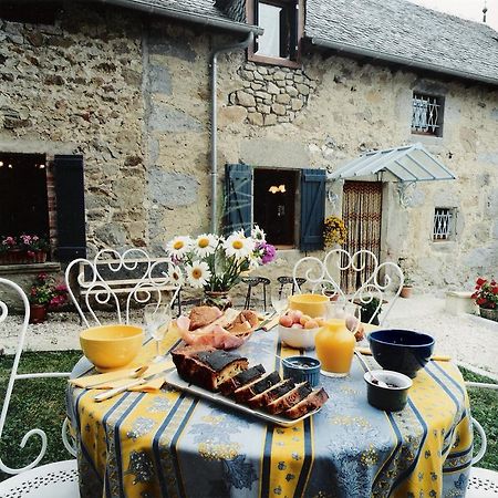 La Ferme De Lacalm Lägenhet Sanvensa Exteriör bild